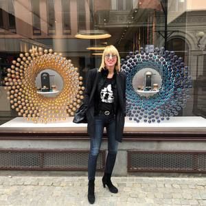 Meet your Posher, Natalie